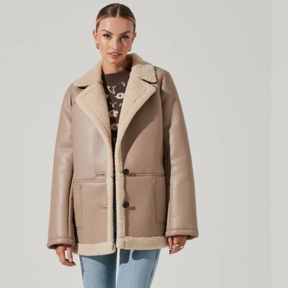 Astr the Label FRANCINE FAUX LEATHER SHEARLING JACKET size XL - Picture 3 of 7